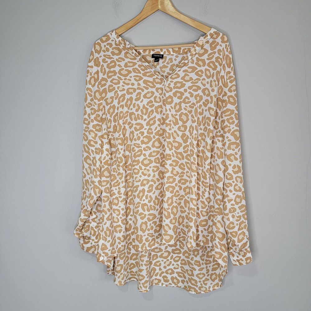 Torrid Georgette Womens Sz 3‎ Hi-Low Pullover Long Sleeve Blouse Leopard 22-24